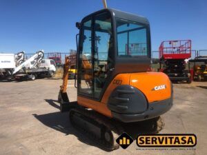MINIEXCAVADORA CASE CX23