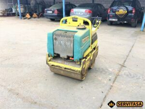 RODILLO COMPACTADOR DE LANZA AMMAN AR65