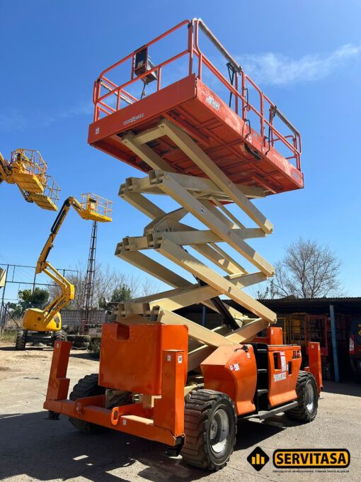 PLATAFORMA ELEVADORA DIÉSEL JLG 4394RT