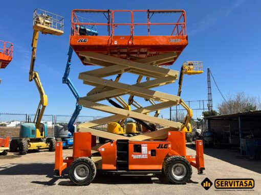 PLATAFORMA ELEVADORA DIÉSEL JLG 4394RT