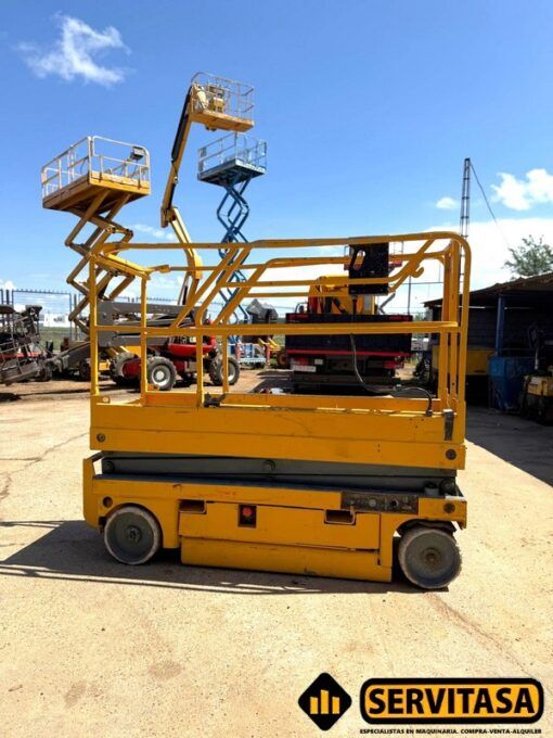 COMPACT 8 2006