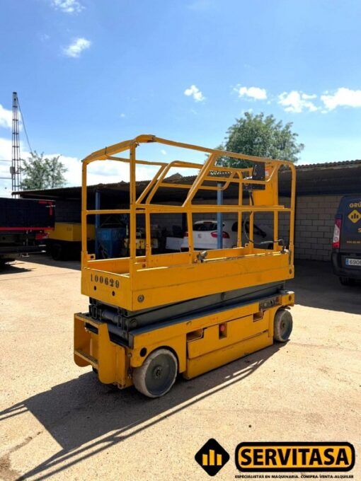 COMPACT 8 2006