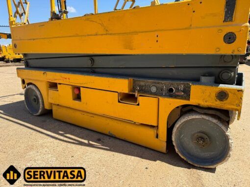 COMPACT 8 2006