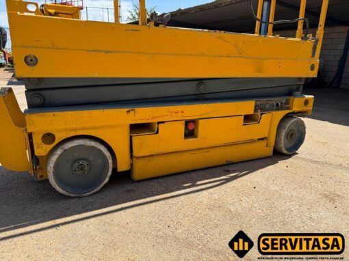 COMPACT 8 2006