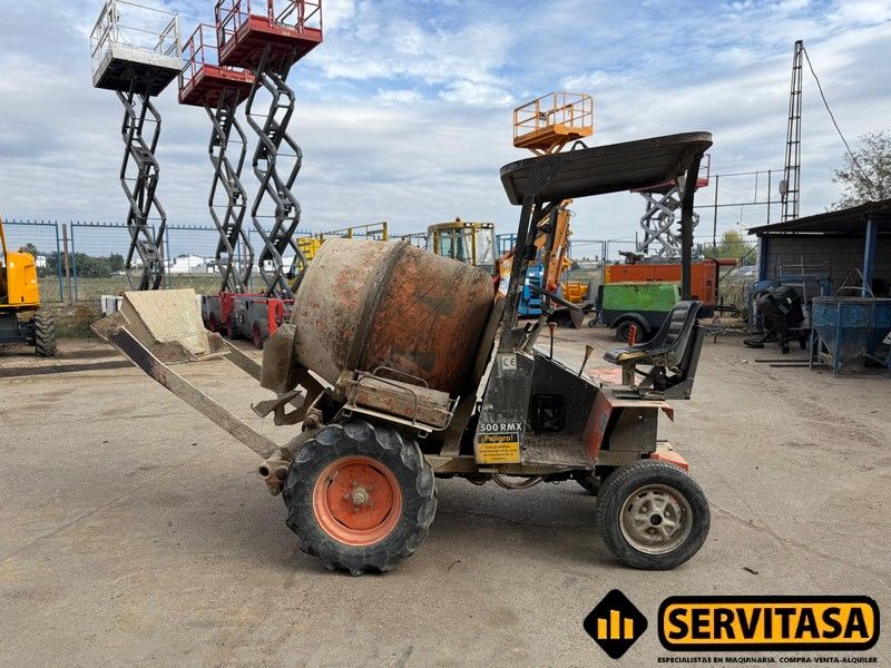 WhatsApp Image 2025-10-28 at 11.31.04 500 RMX 2000