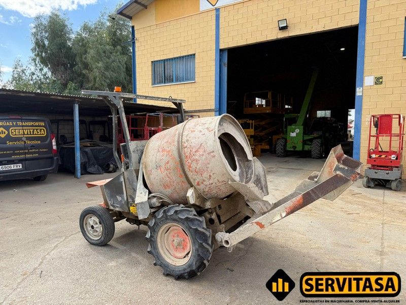 WhatsApp Image 2025-10-28 at 11.31.07 (3) 500 RMX 2000