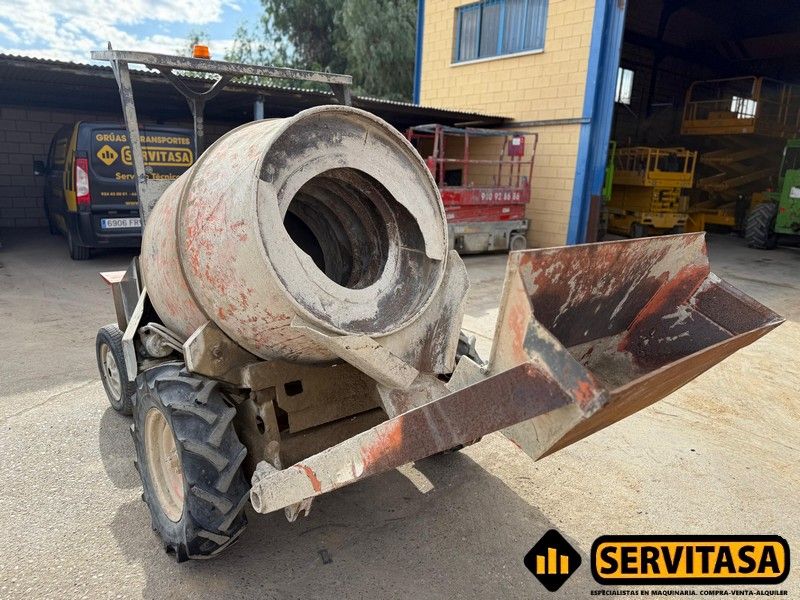 WhatsApp Image 2025-10-28 at 11.31.07 (4) 500 RMX 2000